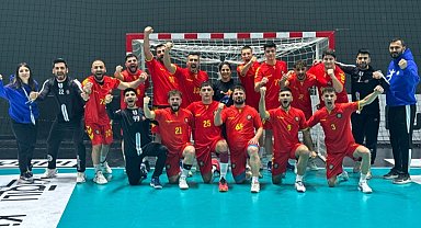 DBB Hentbol Takımı 1. Lig'e çıktı