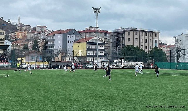 Türkeli temsilcileri ligi yenilgisiz sürdürüyor: Türkelispor zirvede!