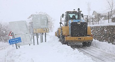 Diyarbakır'da 439 kilometre yol ulaşıma açıldı