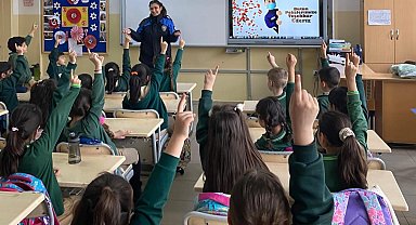 Edirne Keşan polisinden öğrencilere meslek tanıtımı