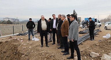 Edremit Çayı üzerine yeni köprü hızla ilerliyor