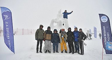 Erciyes'teki kar sanat eseri
