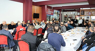Gebze Trabzonlular Derneği protokolü kahvaltıda ağırladı