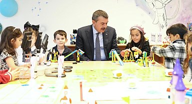 İTÜ Anaokulu'na Bakan Tekin'den ziyaret