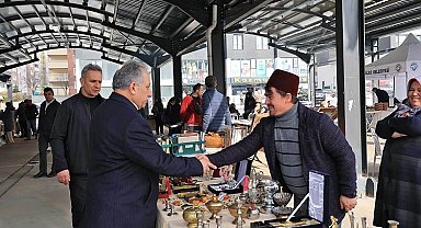 Kayseri Talas'ta Antika Pazarı'na kar engeli