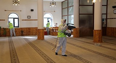Kayseri Talas'ta ramazan öncesi camilerde temizlik mesaisi