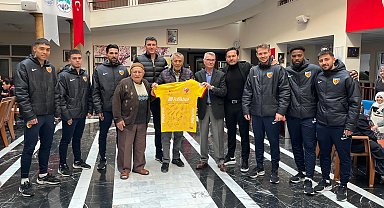 Kayserispor'dan 'huzur' dolu ziyaret