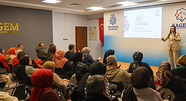 Konya'da ailelere mahremiyet semineri
