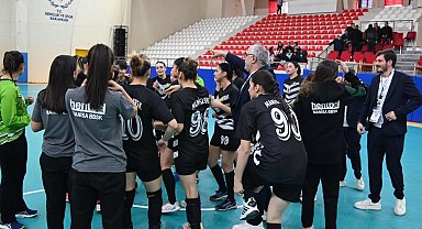 Manisa BBSK hentbol takımı tarih yazdı