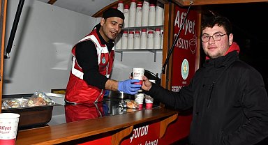 Manisa'da 'Günaydın Çorbası'nın ikramı genişletildi... 6 noktada 3 bin çorba!