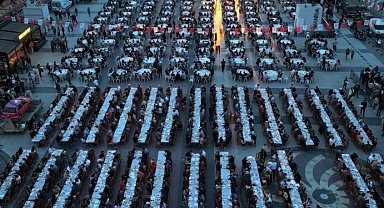Manisa'da iftar sofraları 100 bin kişiye ulaşacak