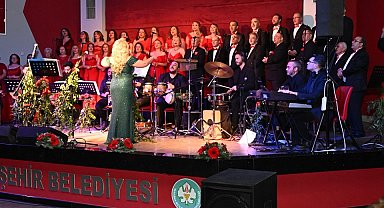 Manisa'da 'Sevgililer Günü'ne özel konser ve etkinlik