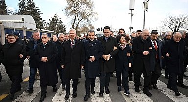 Mansur Yavaş'tan madencilere destek