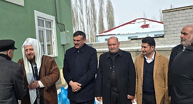Mardinli kanaat önderleri Ağrı'da iki aileyi barıştırdı