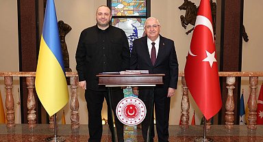 Milli Savunma Bakanı Güler, Ukraynalı mevkidaşı Umerov ile görüştü