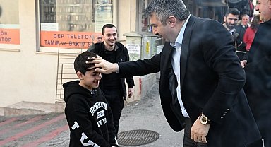 Oktay Yılmaz Yıldırımlıları dinledi