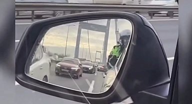 Polis memurunun insani duyarlılığına Bakan Yerlikaya'dan tebrik