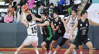 Sakarya'da dev adamlar son maçta kazanmak istiyor