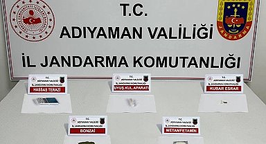 Adıyaman'da zehir tacirlerine 12 gözaltı!