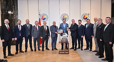 Artvin Ticaret Borsası'ndan, TOBB Genel Başkanı Hisarcıklıoğlu'na ziyaret