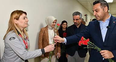 Başkan Yıldız'dan sağlık çalışanlarına tıp bayramı sürprizi
