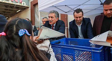 Bursa Gemlik'te iftarlık pideler belediyeden