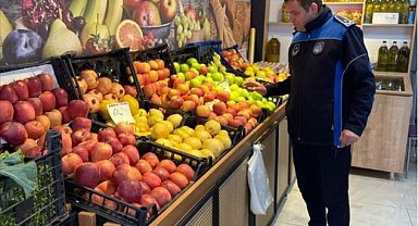 Bursa İnegöl Zabıtası'ndan manav denetimi