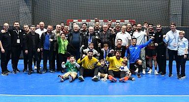 Bursa Nilüfer Belediyespor'dan evinde rahat galibiyet