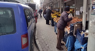 Bursa Osmangazi'de kaldırım işgaline zabıta denetimi