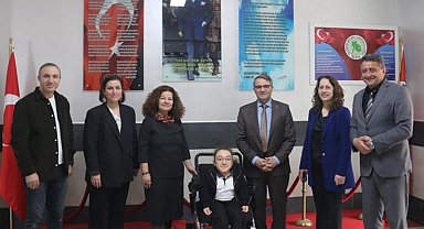 Bursa Yıldırım'da lise öğrencisinin akülü araç sevinci