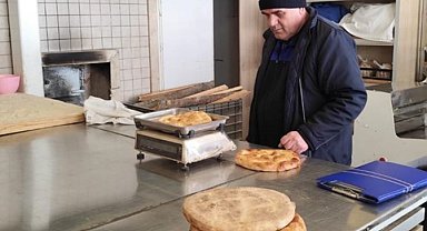 Bursa'da İnegöl zabıtasından ekmek ve pideye sıkı denetim