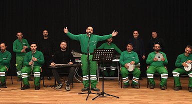 Bursa'da temizlik işçileri kurdukları orkestra ile konser verecek