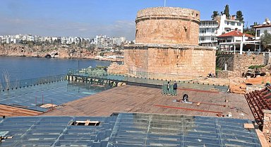 Hıdırlık Kulesi'nde heyecan verici arkeolojik keşif