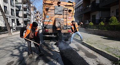 İstanbul Bakırköy Belediyesi 50 ton asfalt serimi gerçekleştirdi