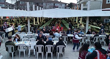 İzmit Cumhuriyet Mahallesi aynı sofrada buluştu