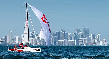 J70 Eker, Miami'de 4 takım arasından sıyrılarak birinci oldu
