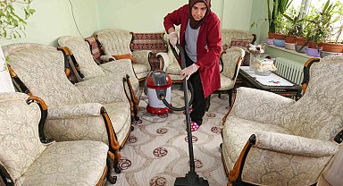 Konya Meram'da büyüklerin yüzleri bu bayram öncesinde de güldü!