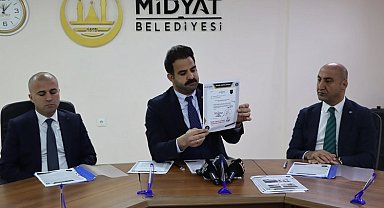 Mardin Midyat'ta kaçak otele yıkım kararı!
