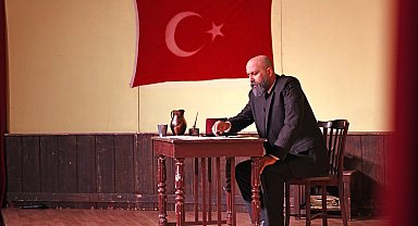 Şair, Şiir, Şuur" Mehmet Akif Ersoy" Osmangazi Gösteri Merkezinde sahnelendi