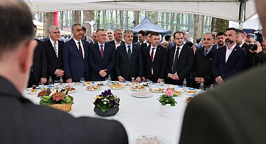 Sakarya protokolü bayramlaştı
