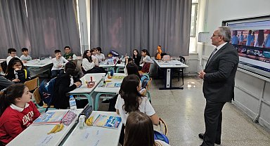 Bursa'da tüm ilçelerde eş zamanlı ders işlendi... İlk ders 'Sağlıklı Beslenme'