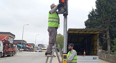 Kocaeli'de trafik ışıkları bakıma alındı