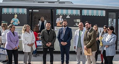 Mobil Barista Otobüsü Kuşadası'nda da gençlere ulaştı