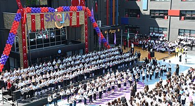 Şahinkaya öğrencilerinden coşku dolu 23 Nisan kutlaması