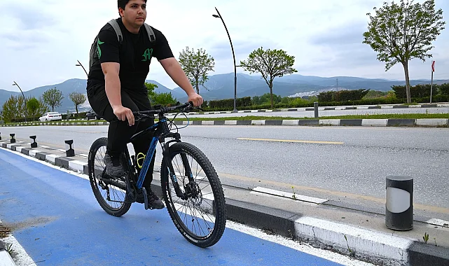 Yenilenen bisiklet yolu öğrencilerden tam not aldı