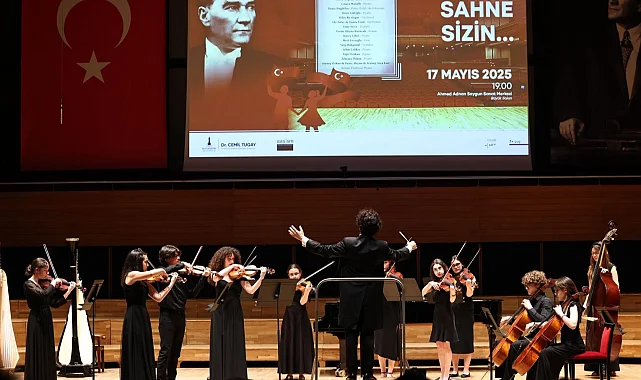 AASSM'de sahne İzmirli gençlerin