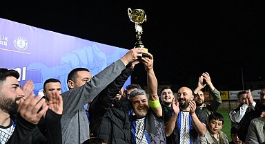 Bursa Gemlik'te Emek Turnuvası'nın şampiyonu Çimtaş oldu