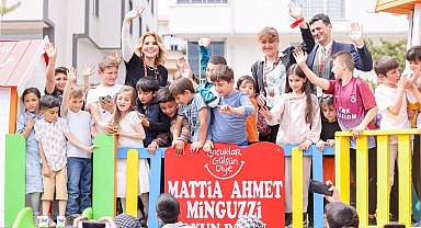 Gülben Ergen 58. anaokulunu Ahmet Minguzzi adına Bayburt'ta açtı