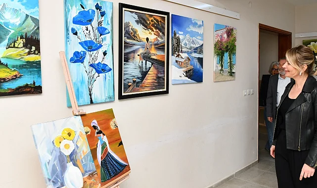 Kaklıç Sanat Akademisi'nin yıl sonu sergisi büyük ilgi gördü