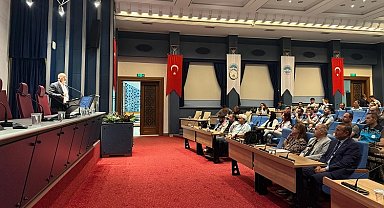 Kayseri Büyükşehir'den vektör zararlılarına ilişkin seminer